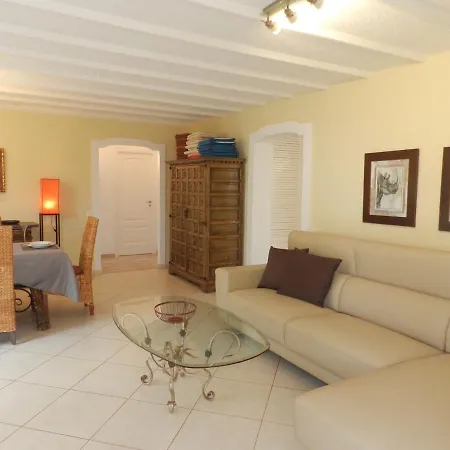 Villa Ambiente 8 Personas